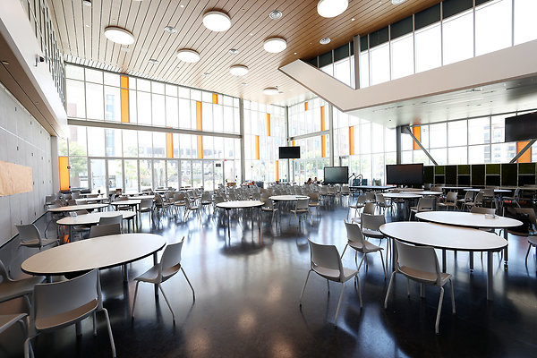 103A E3-106C Dining Room 0006