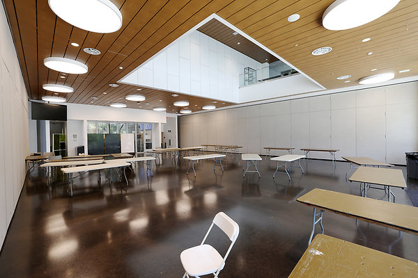 103A E3-106C Dining Room 0015