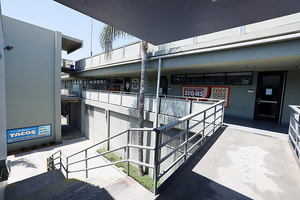 103A B1 Exterior 0373