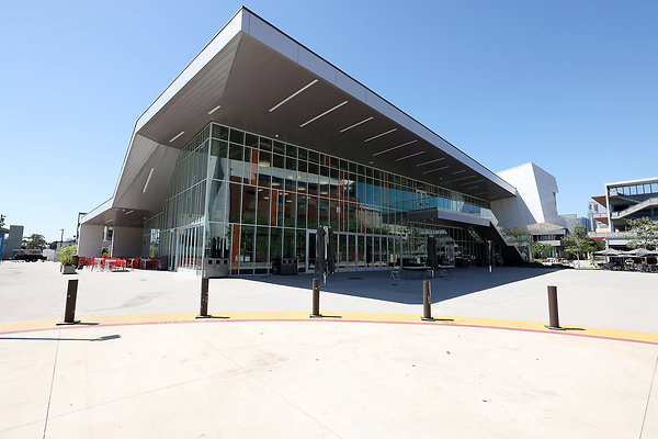 103A E3 Exterior 0274