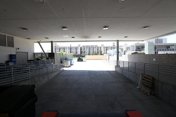 103A E3 Loading Dock 0117