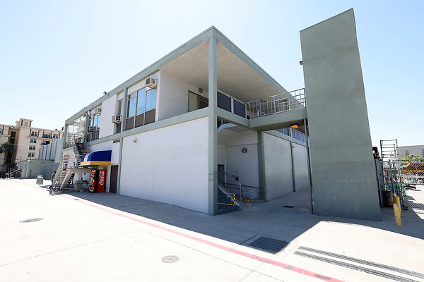 103A F2 Exterior 0241