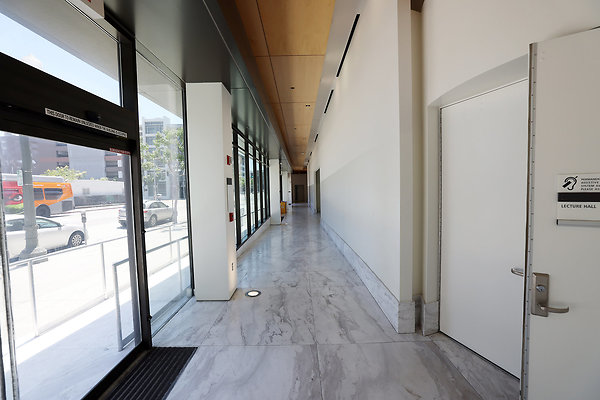 103A F5 Hallway 0173