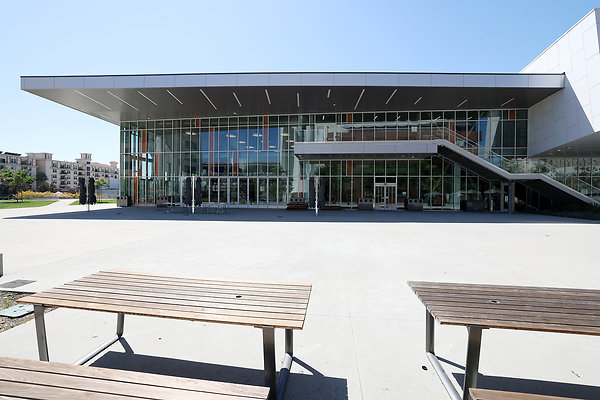 103A E3 Exterior 0275