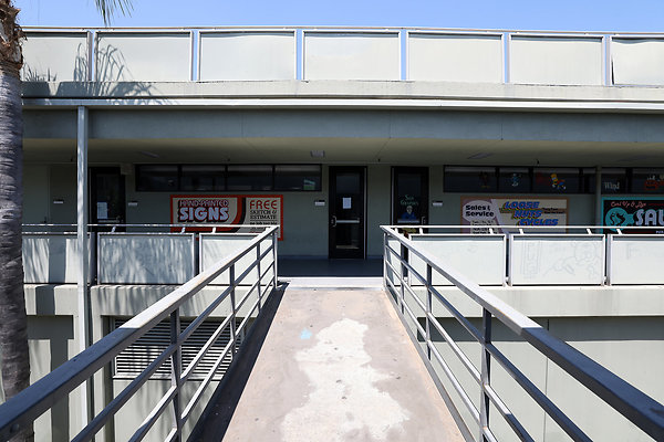 103A B1 Exterior 0375