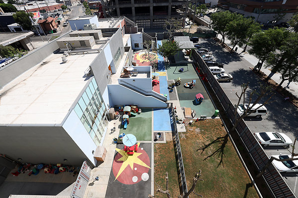 103A D6 from C6 Roof 0317