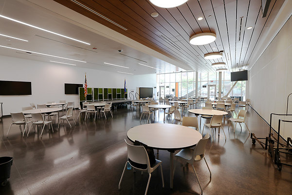 103A E3-106C Dining Room 0017