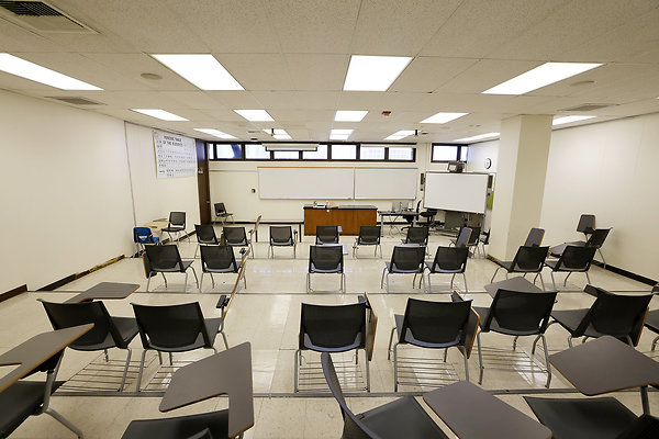 103A C4-K406 Classroom 0557