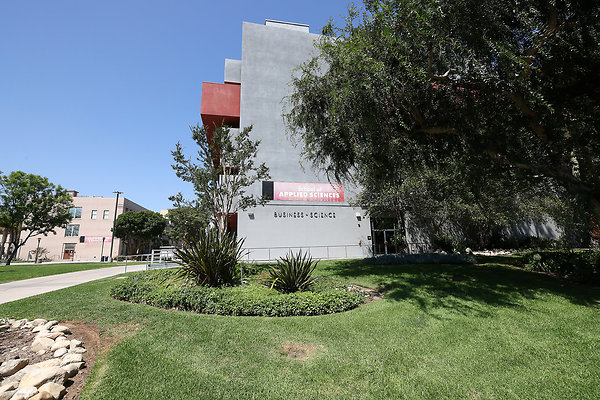 103A C4 Exterior 0605