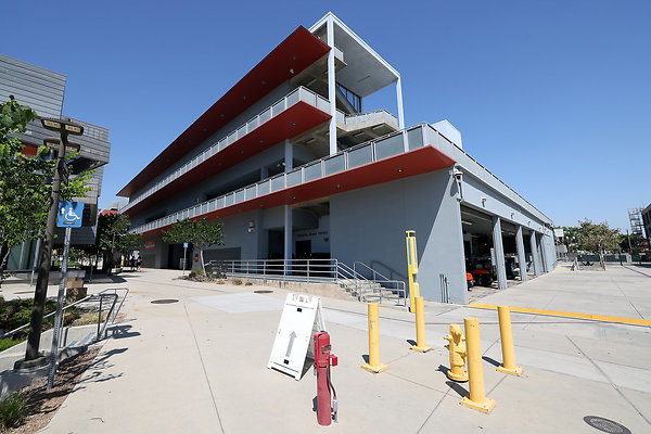 103A C4 Exterior 0609