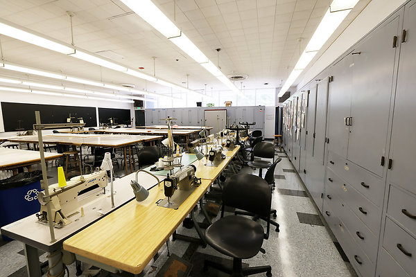 103A D4-102 Classroom 0529