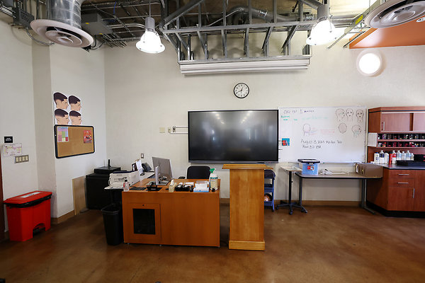 103A B2-123 Classroom 0422