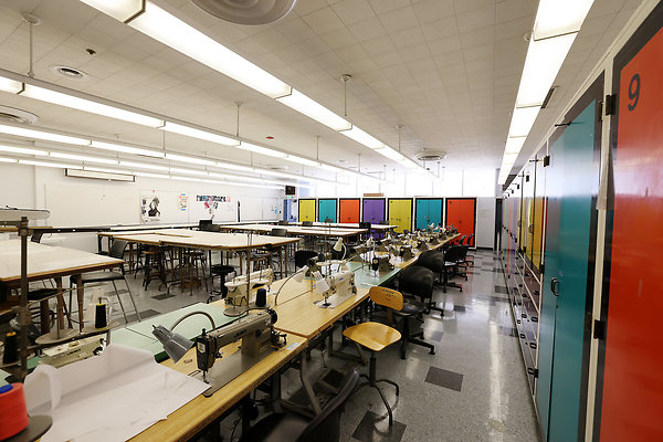 103A D4-106 Classroom 0535