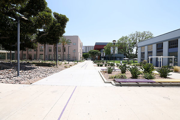 103A B2 Exterior Quad 0389