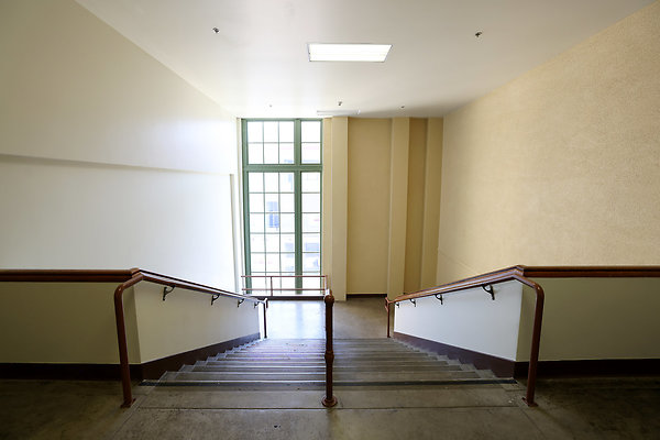 103A B3 3rd Floor Staircase 0500