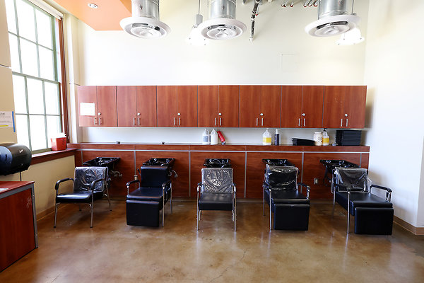 103A B2-123 Classroom 0425