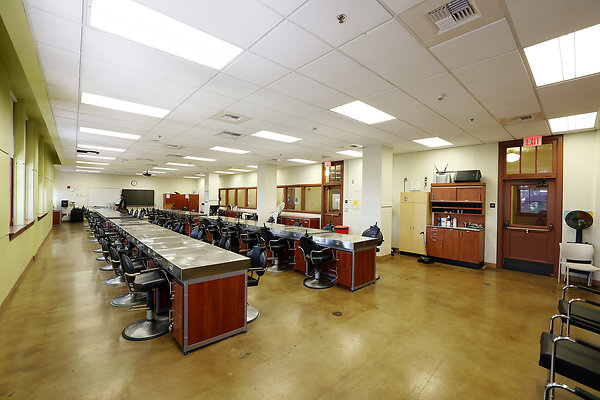 103A B2-247 Classroom 0439