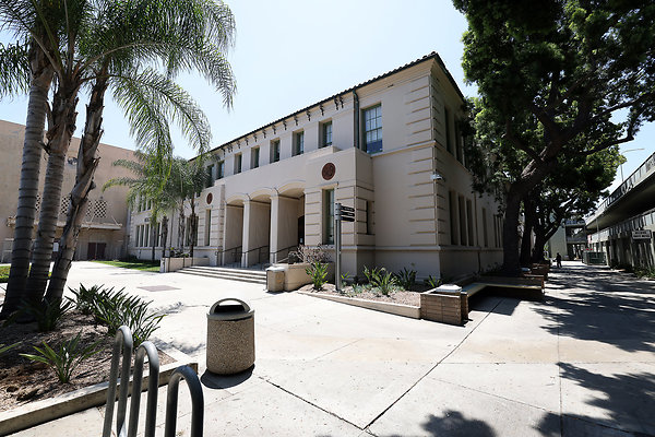 103A B2 Exterior 0411