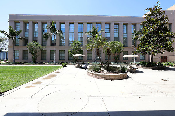 103A B3 Exterior 0514