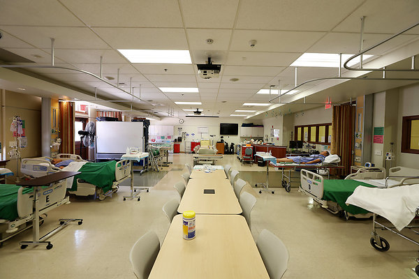 103A B3-160 Classroom 0465
