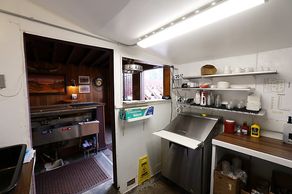 149A Rear Service Area 0044