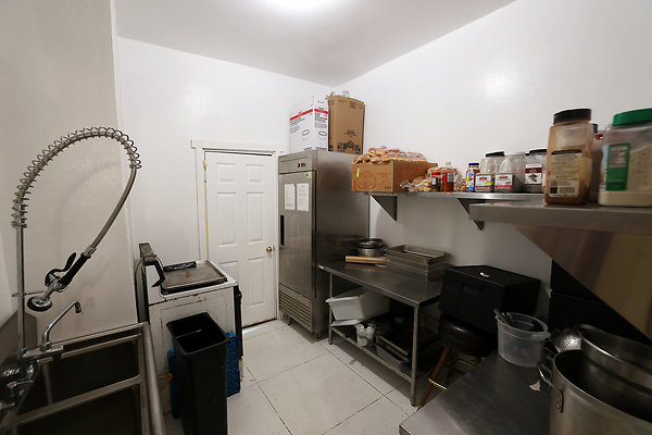 149A Patio Kitchen 0035