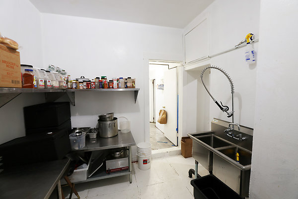 149A Patio Kitchen 0036