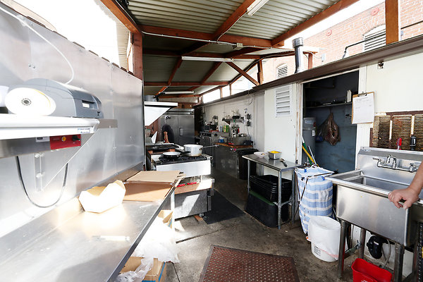 149A Patio Kitchen 0029