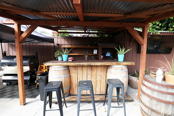 149A Patio Bar 0006