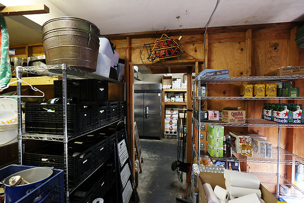 444B Rear Kitchen Storage 0063