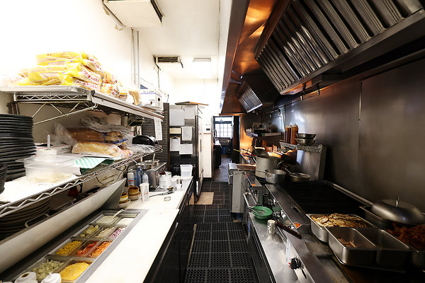 444B Kitchen 0028