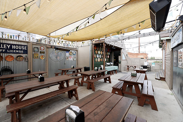 444B Rear Patio 0052