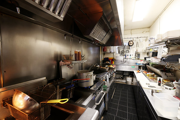 444B Kitchen 0026