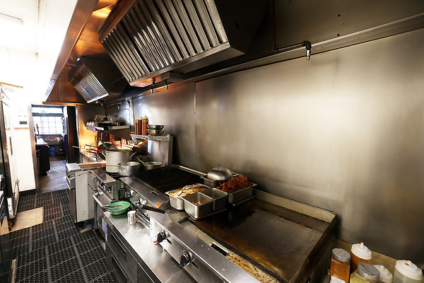 444B Kitchen 0027