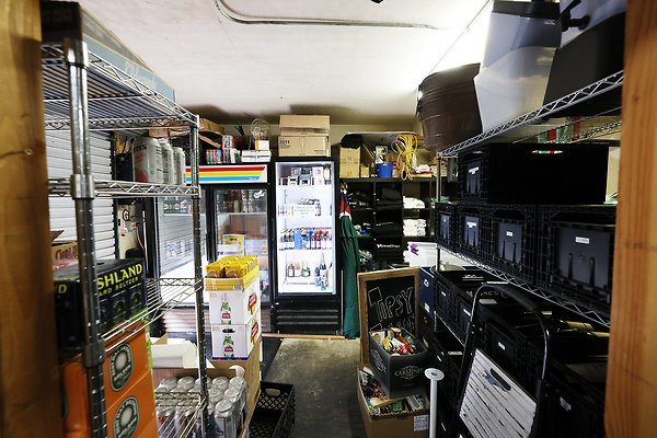 444B Rear Kitchen Storage 0061