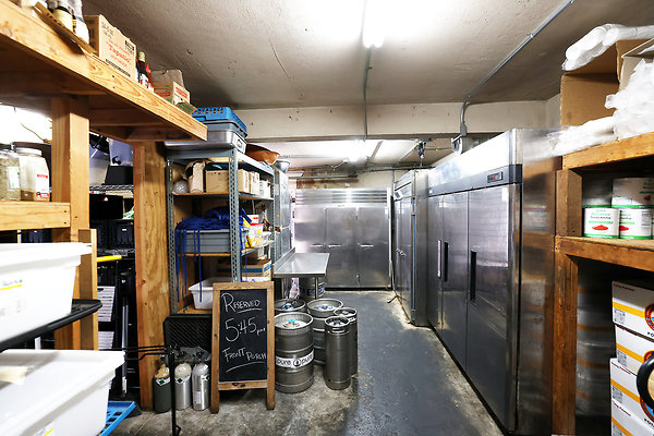 444B Rear Kitchen Storage 0060