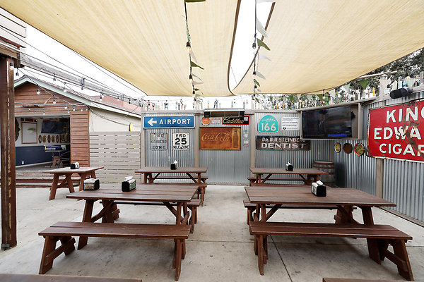 444B Rear Patio 0055