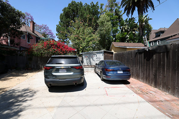 577A Driveway 0032