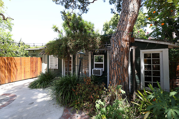 577A Guest House 0183 577A Guest House 0183