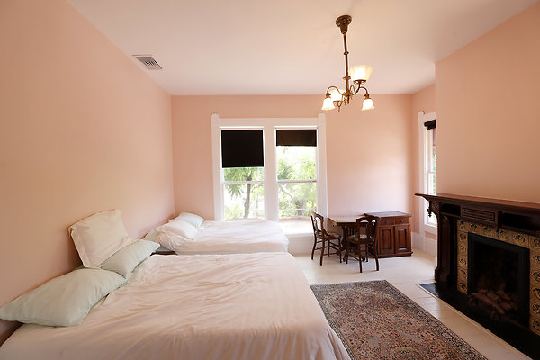 577A Girls Bedroom 0150 577A Girls Bedroom 0150