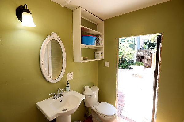 577A Guest House Laundry Room 0189 577A Guest House Laundry Room 0189