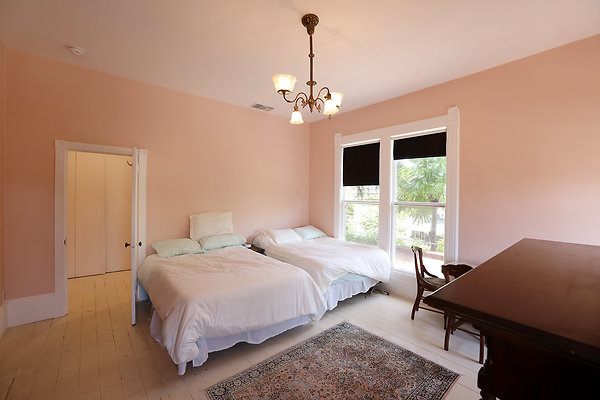 577A Girls Bedroom 0152 577A Girls Bedroom 0152