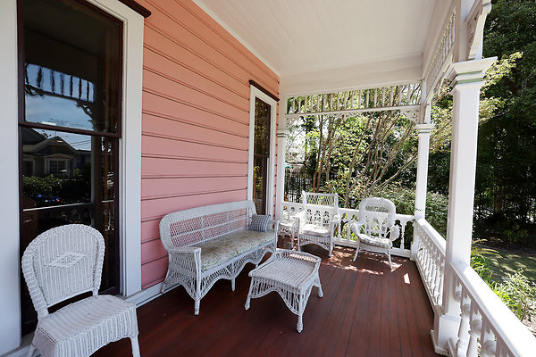 577A Front Porch 0018 577A Front Porch 0018