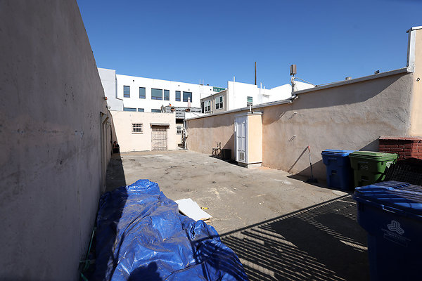 850B Rear Ext 0106 850B Rear Ext 0106