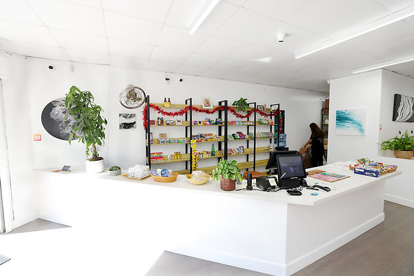 850B Cashier Stand 0225