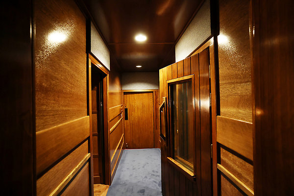 027B Studio B Hallway rev 0039