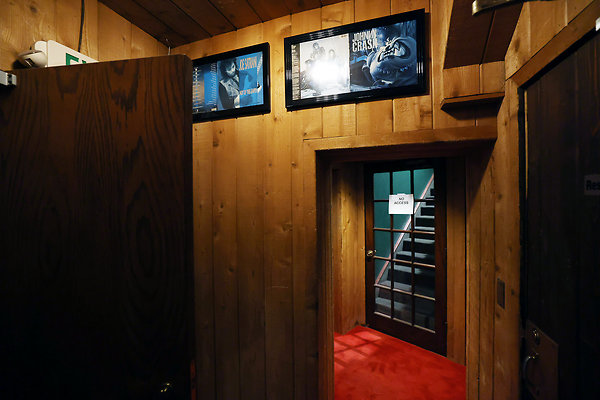 027B Back Hallway4 rev 0055