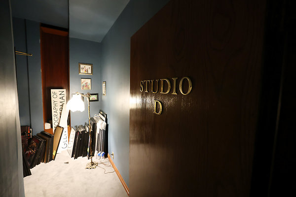 027B Studio D Hall 0018