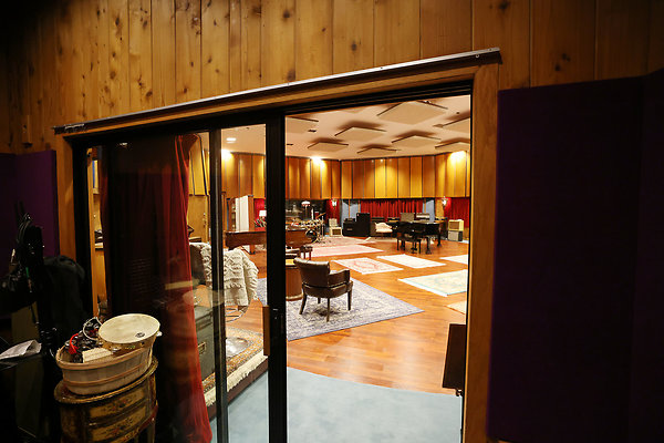 027B Studio A ISO2 0115