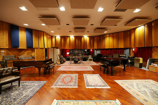 027B Studio A Live Room 0103